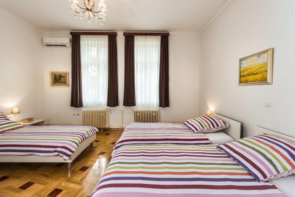 Vila Regina Rooms Karlovac Luaran gambar