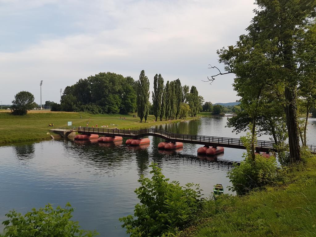 Vila Regina Rooms Karlovac Luaran gambar
